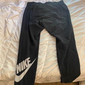 Nike leggings